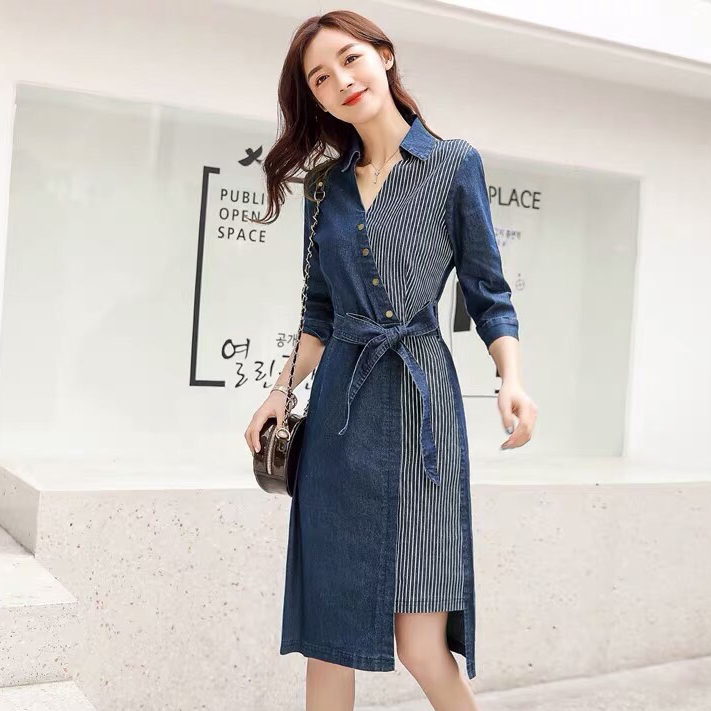 ĐẦM JEAN CỔ SƠ MI PHỐI SỌC THẮT NƠ EO